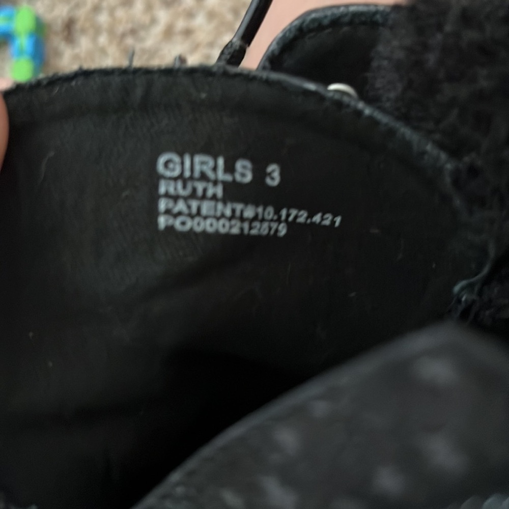 DSW Ruth Boot Star print - Picture 3 of 3